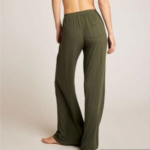 NWT Negative Track Pants Miss